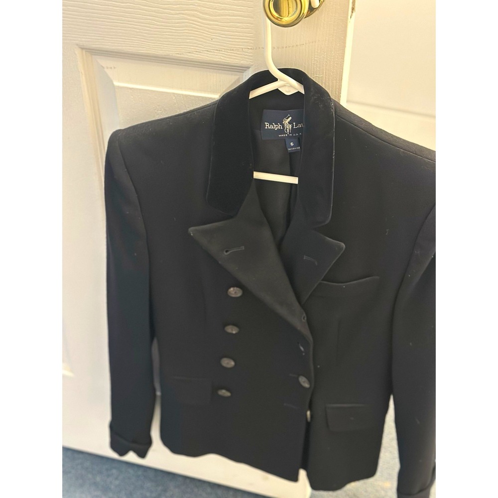 Vintage Ralph Lauren double-breasted blazer with velvet collar Women's size 6